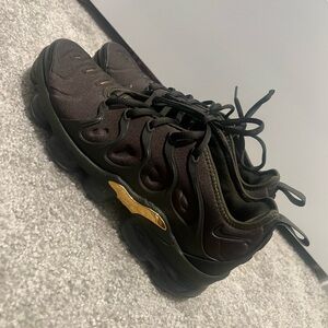 Nike Air VaporMax Army Green